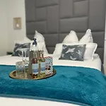 아파트 Jimmy's Place - Hotelgefuehl, Tolle Lage, Terrasse, Bbq *