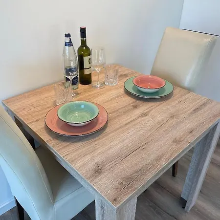 Apartment Jimmy's Place - Hotelgefuehl, Tolle Lage, Terrasse, Bbq *